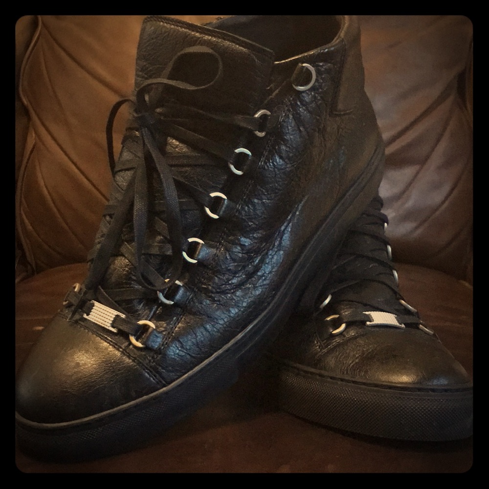 Men’s black balenciaga shoes